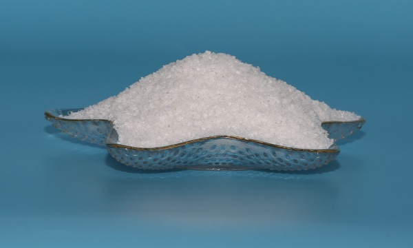 如何維護(hù)和保養(yǎng)白剛玉噴砂設(shè)備？